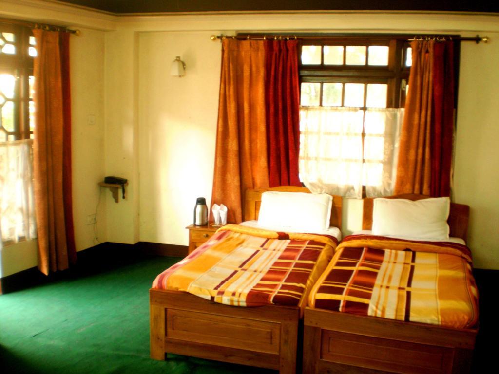 Hotel Hill Crown Retreat Dardżyling Pokój zdjęcie